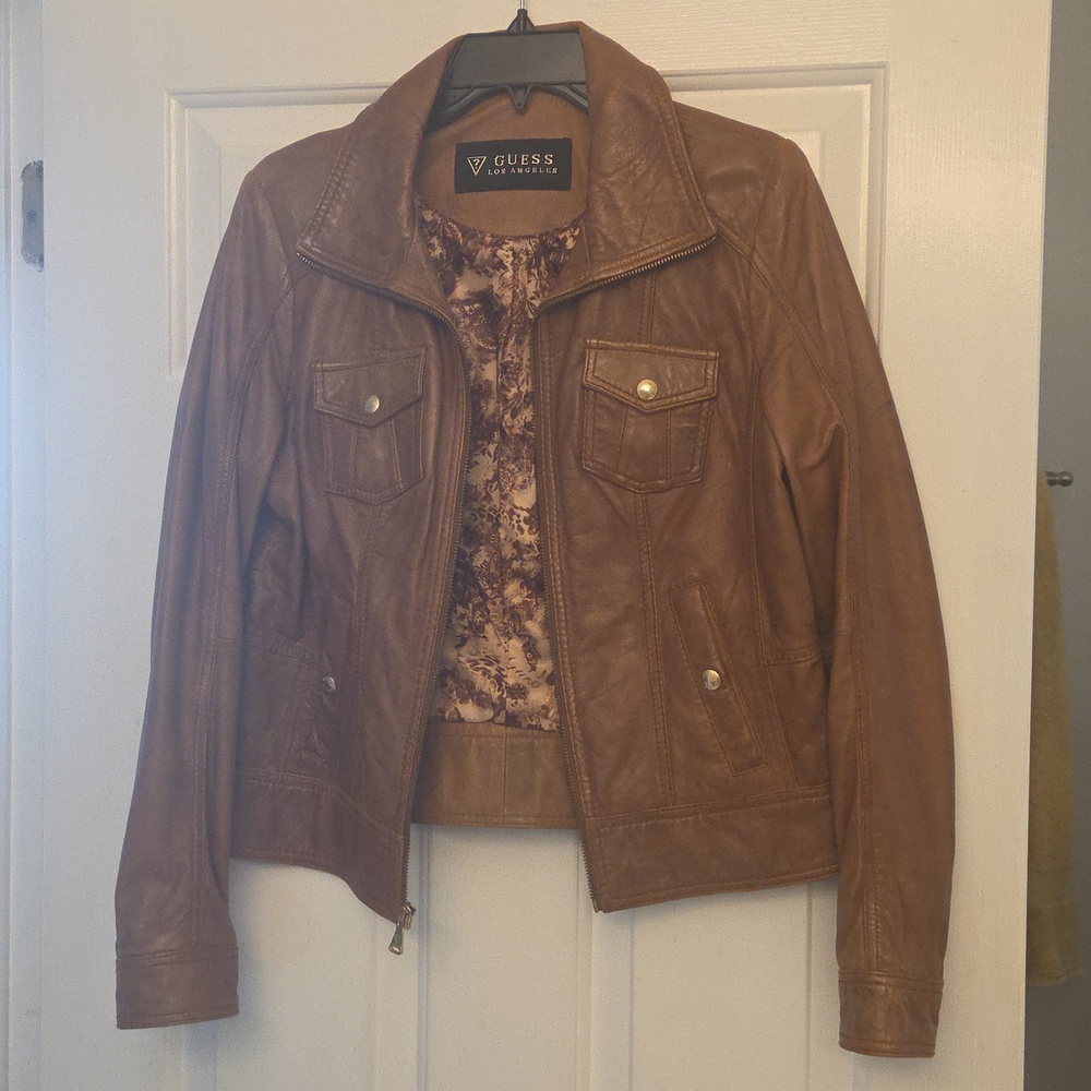 Guess leather jacket - M in Tan